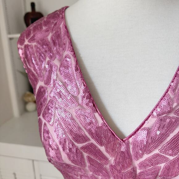 Tadashi Shoji Pink Sequin Embroidered Akers V-Neck Cocktail Dress Size M - Picture 5 of 8